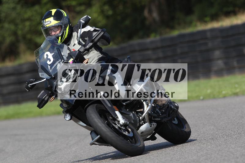 Archiv-2022/57 29.08.2022 Plüss Moto Sport ADR/Einsteiger/3